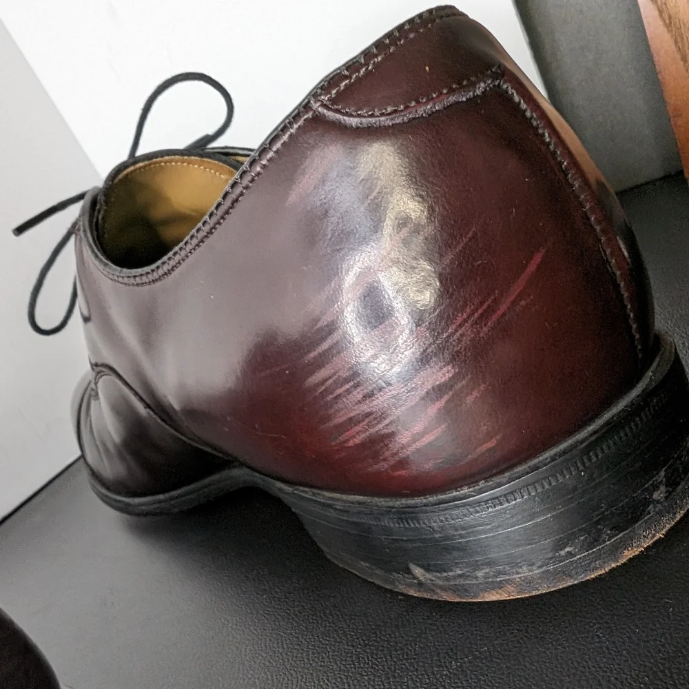 Johnston & Murphy 9.5 lace up Cherry Wood leather classic oxfords‎